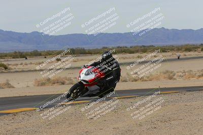 media/Dec-17-2022-SoCal Trackdays (Sat) [[224abd9271]]/Turn 9 Inside (1pm)/